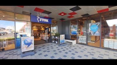 M Park Titan, București