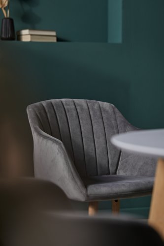 Jedálenská stolička ADSLEV zamat sivá