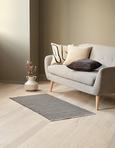 Cushion HVITVEIS 45x45 off-white/black