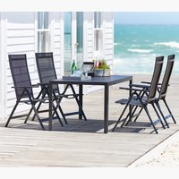 Table MADERUP L150 noir + 4 chaises LOMMA inclinable noir