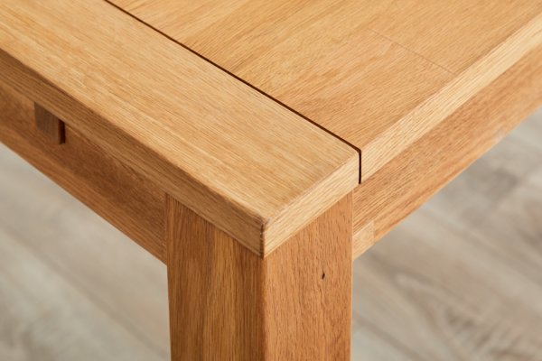 HAGE L150 Tisch natur Eiche + 4 BISTRUP Stühle sand