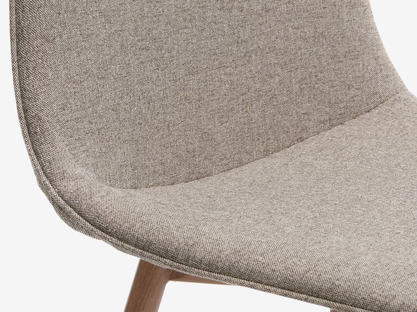 Mesa MARSTRAND L200/280 roble + 4 sillas BISTRUP arena