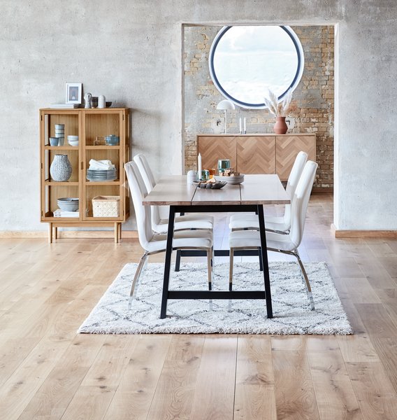 Vitrina VESTERBY niska 2 vrata natur hrast