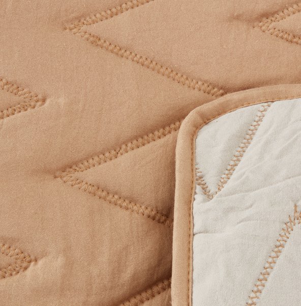 Quilted blanket GULSTARR 130x180 latte