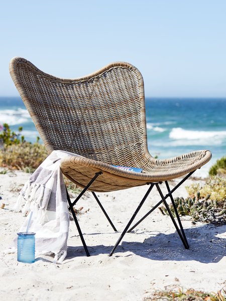 Lounge chair VALLESTRUP natural