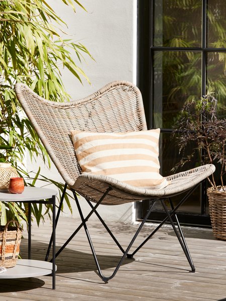 Lounge chair VALLESTRUP natural