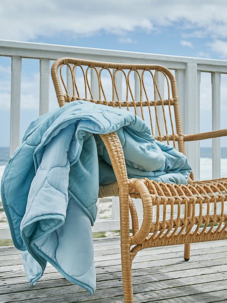 Couette synthétique 240x220 STETINDEN légère