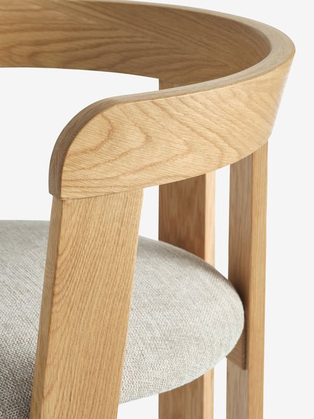 HARESKOV Ø130 tafel eiken + 4 BOVRUP stoelen eiken/beige