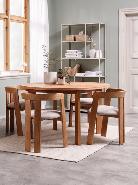 HARESKOV Ø130 bord eik + 4 BOVRUP stol eik/beige