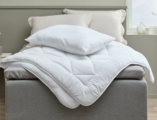 Couette synthétique 160x210 STORFJELLET chaude