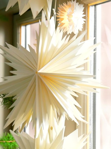 Christmas star SKRYMSLI D30xH8cm white paper assorted