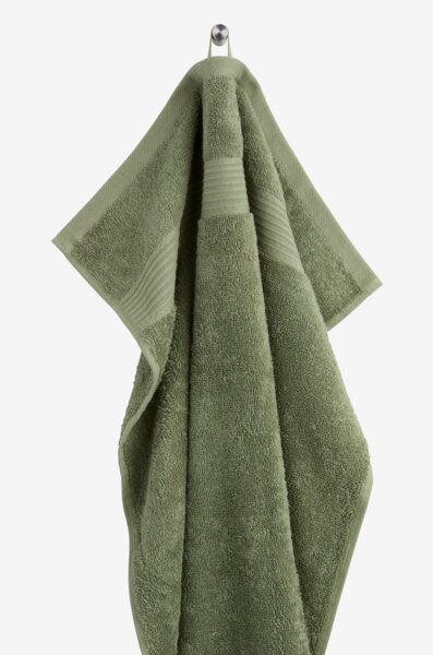 Bath towel KARLSTAD 70x140 army green