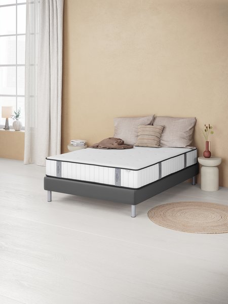 Matelas à ressorts 140x190cm ILKA Moyen