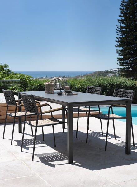 LANGET L207 bord + 4 AJSTRUP stol svart