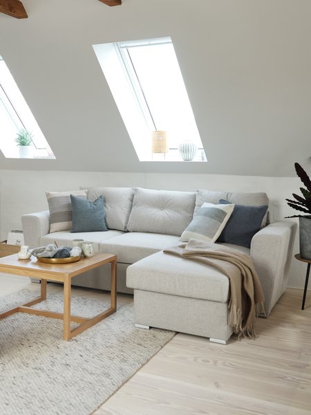 Bäddsoffa schäslong VEJLBY ljus sand