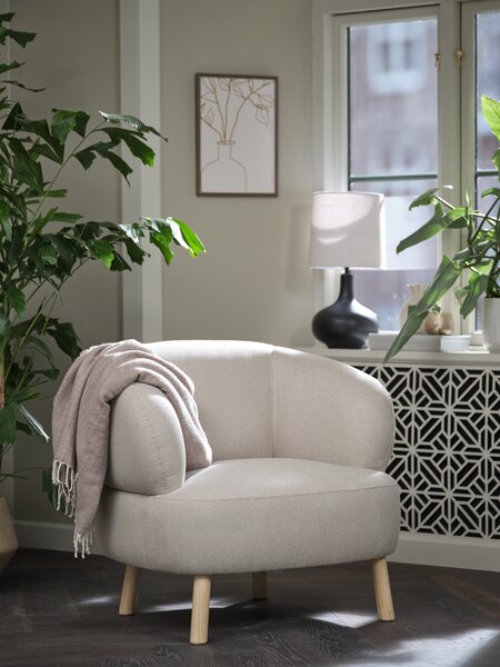 Armchair STADIL beige fabric/natural oak colour