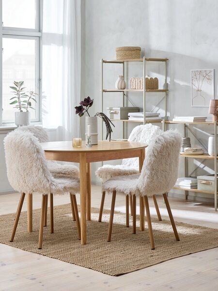 MARSTRAND D110 table oak + 4 JONSTRUP teddy off-white
