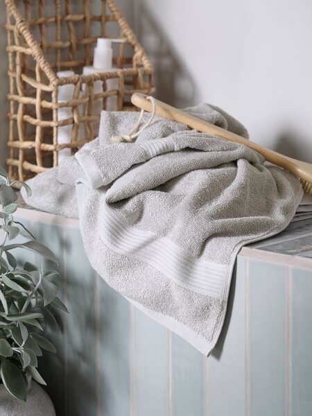 Badetuch KARLSTAD 70x140cm hellgrau