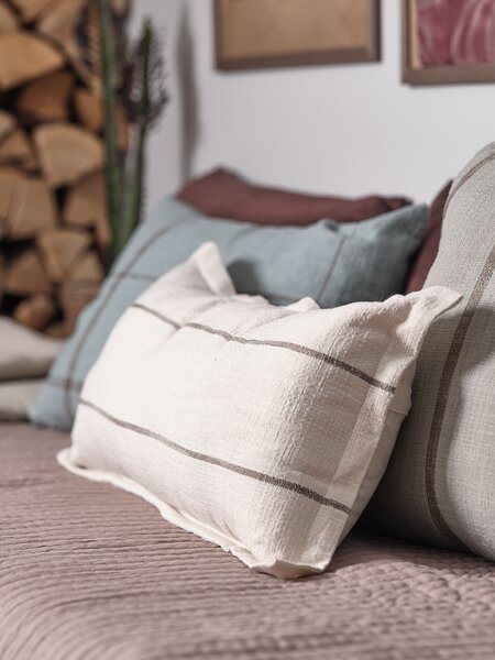 Cushion KLOKKELYNG 30x60 natural/brown