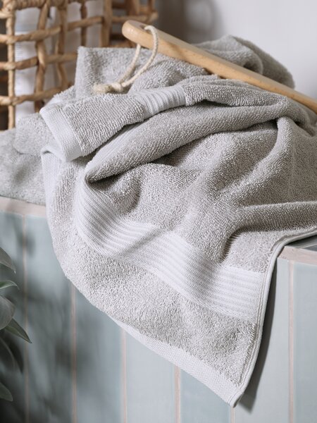 Badetuch KARLSTAD 70x140cm hellgrau