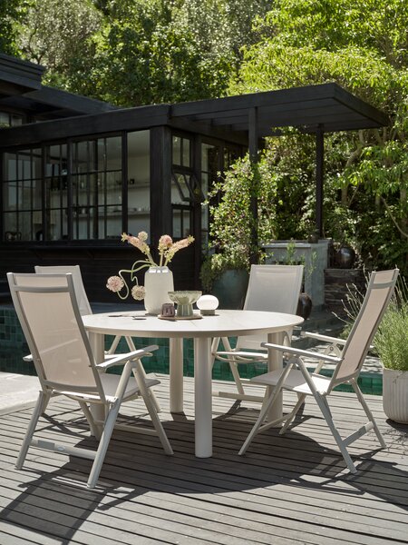 SURNADAL D150 table + 4 LOMMA chair beige