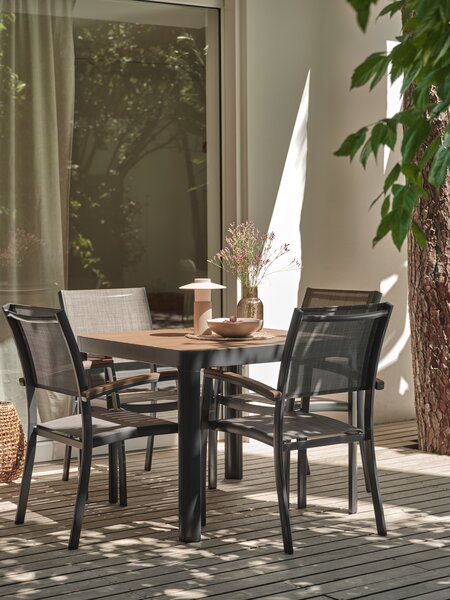 Garden table SIRDAL W90xL90 hardwood