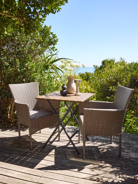 SANDVIKA D65 stůl + 2 AIDT židle přírodní