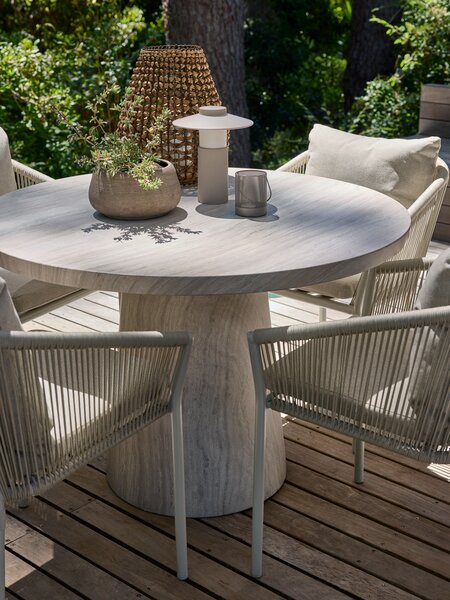 Stół ogrodowy SKARSLIA Ś110 trawertyn