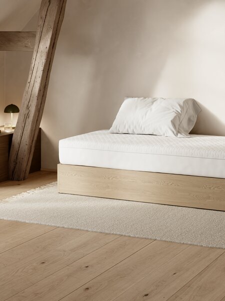 Divan base SEDEN Single side lift natural oak colour