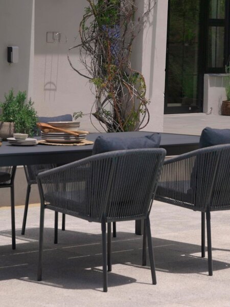 Masă HESTEHAVE 205/275 negru+4 scaune GILJA gri