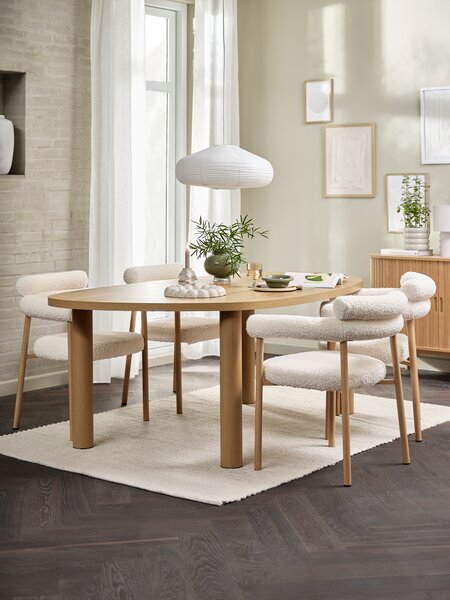 RAVNSBJERG L200 table warm oak + 4 BREUM off-white