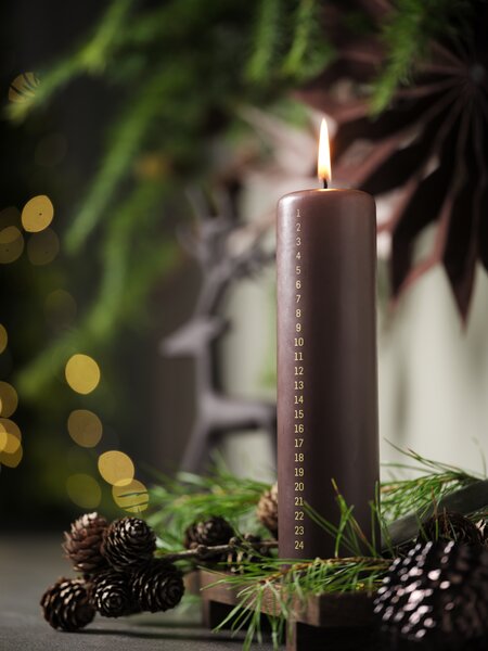 Pillar candle AKE D5xH20cm brown