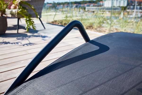 Leżak NORDSTRAND S59xD191 czarny | JYSK